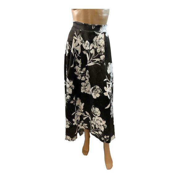 Jody Kristopher Women’s Black And White floral Maxi skirt Size 11 - Picture 1 of 13
